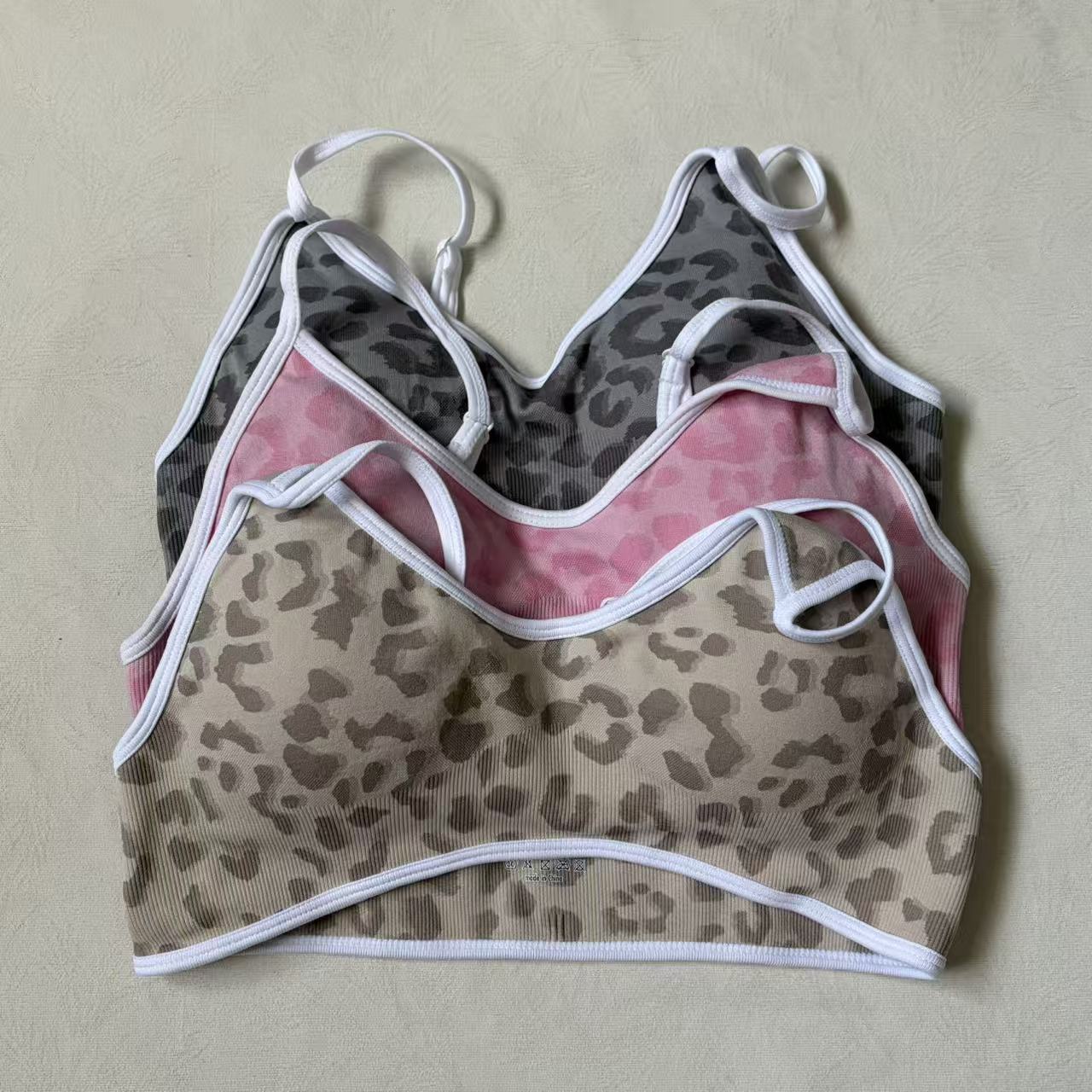 Женский спортивный топ LOGO с  – обзор и цена Aquatic Sports Bra