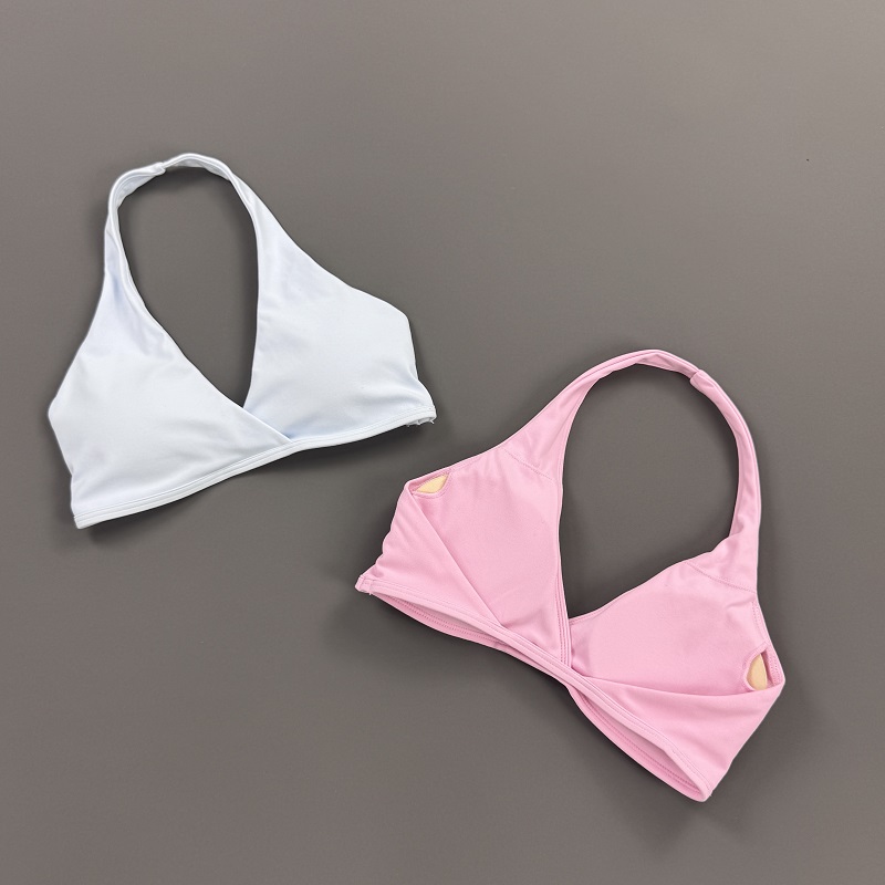 Женский спортивный топ с ворот – обзор и цена Aquatic Sports Bra