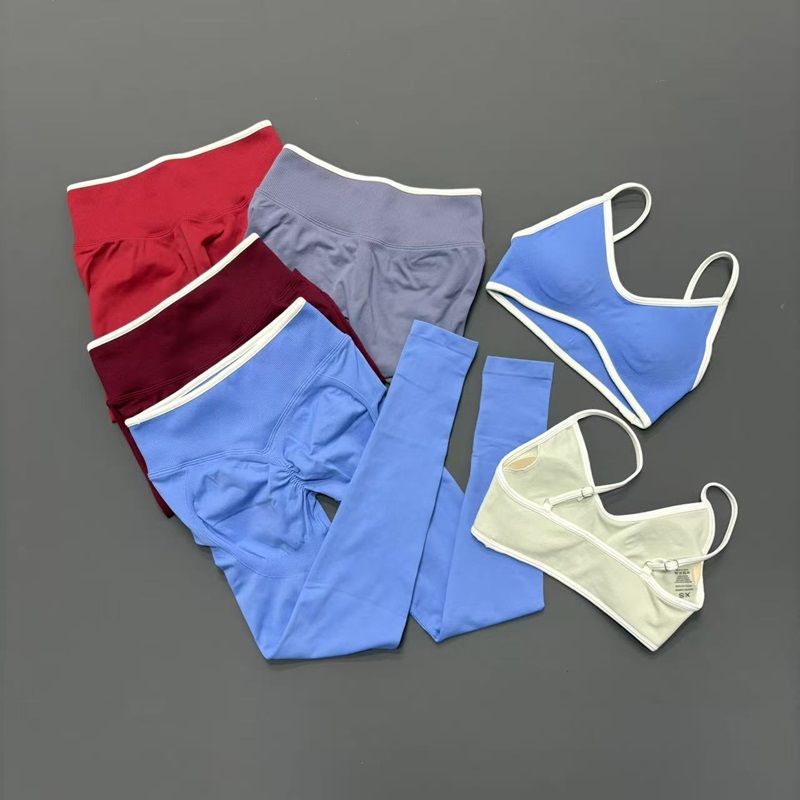 Комплект для фитнеса HISTELLO  – обзор и цена Aquatic Sports Bra